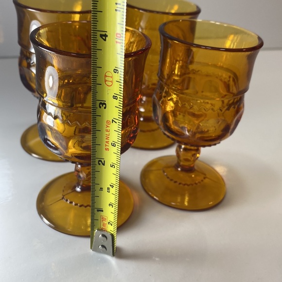 Amber Indiana Glass Kings Crown glassware x 4 - Picture 7 of 8